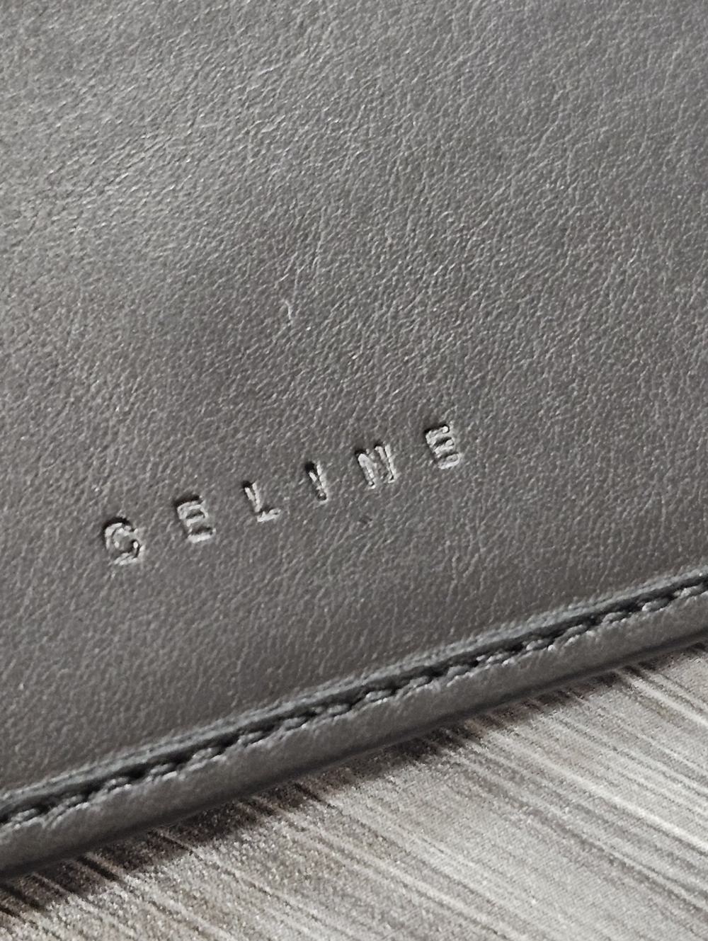 CELINE Portafogli Macadam Blasone Patent Leather Wallet Trifold + Box & Dustbag - Picture 9 of 16